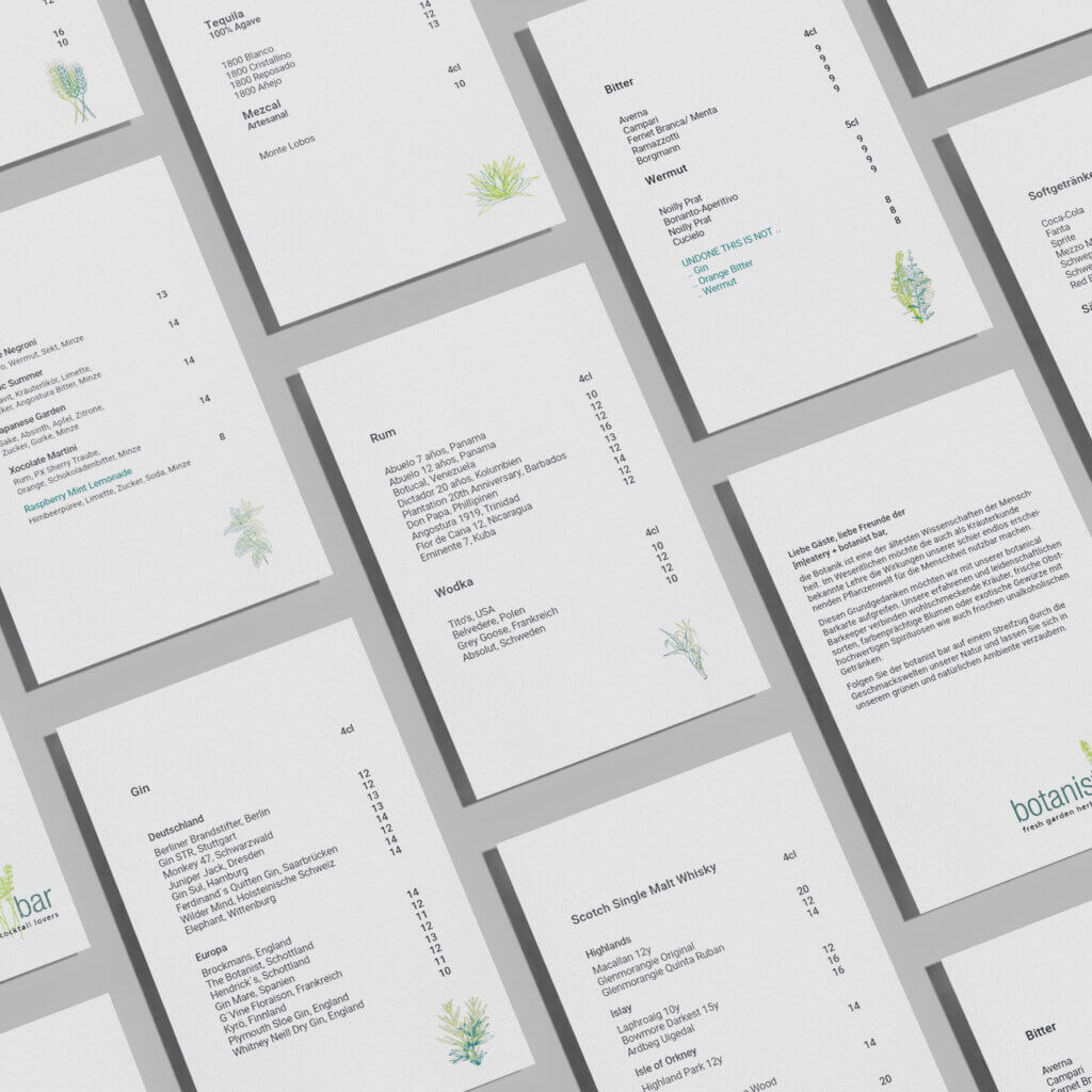 Cocktailkarte mit verschiedenen Getränken